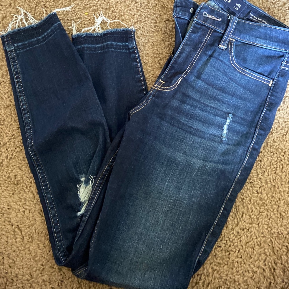 Hollister jeans/ cropped